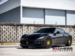 Maserati GranTurismo Custom Wheels - VFS-2 by Vossen - Yellow / Black